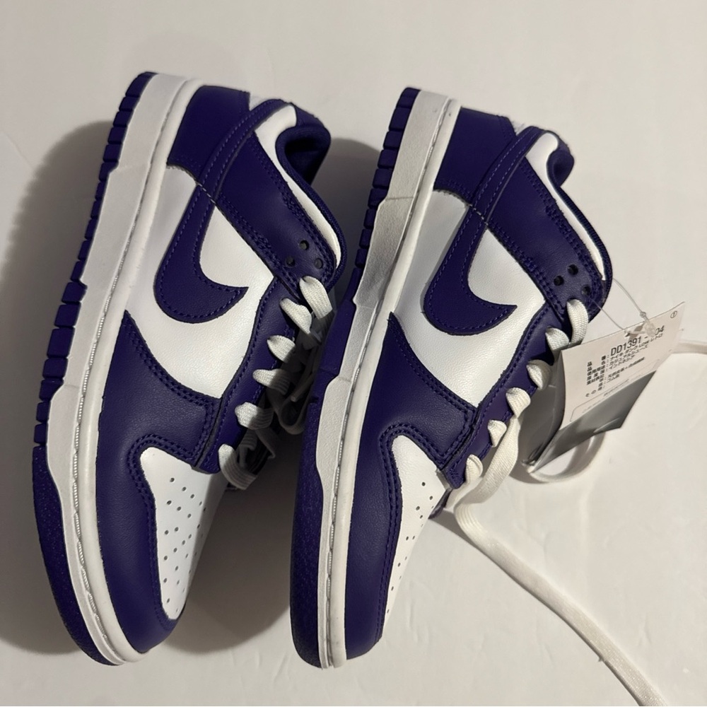 Nike Dunk Low ‘Championship Court’ men’s size 6